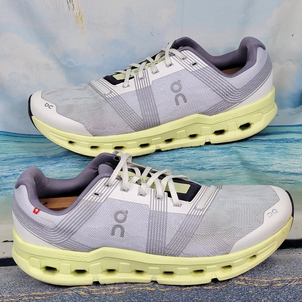 On Running Running Men's Cloudtec Lightweight Running Shoes - Light Gray/Yellow